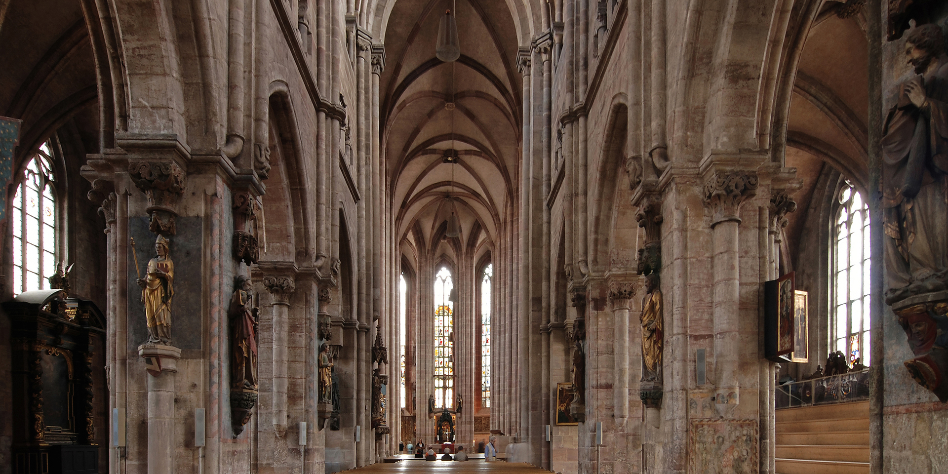 Innenraum von St. Sebald in Nürnberg 